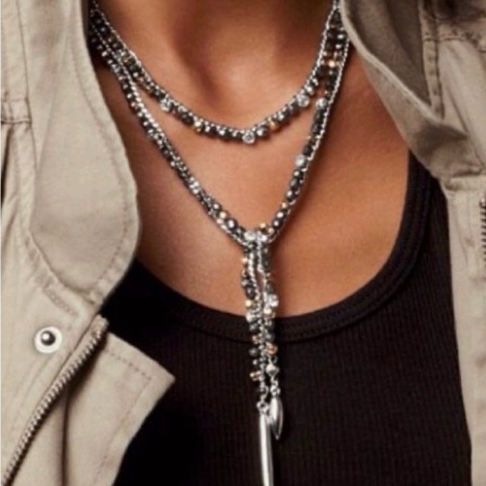 Stella & Dot Versatile Zoe Lariat Necklace